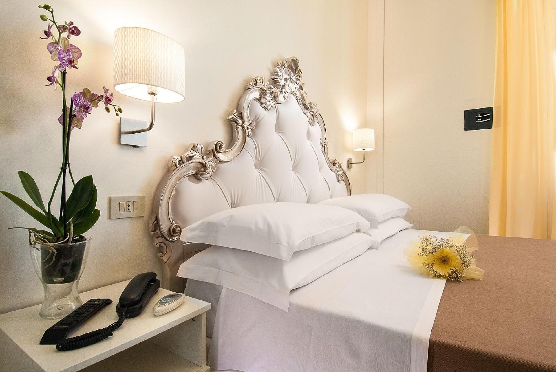 Lido Hotel 3*